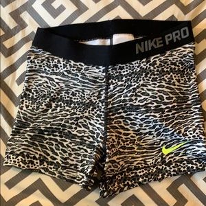 EUC Nike Pro Spandex